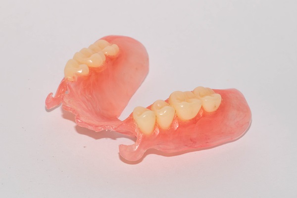 When You Should Get Partial Dentures Repaired